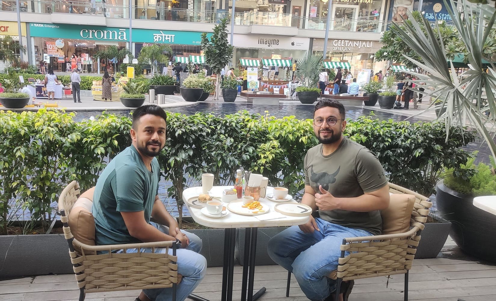 Abhijit Parashar Gaurav Parashar