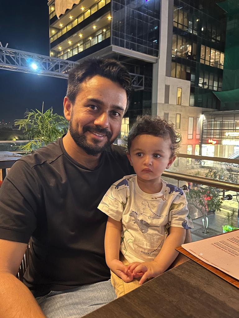 Idika Parashar visit to Gurgaon 2023